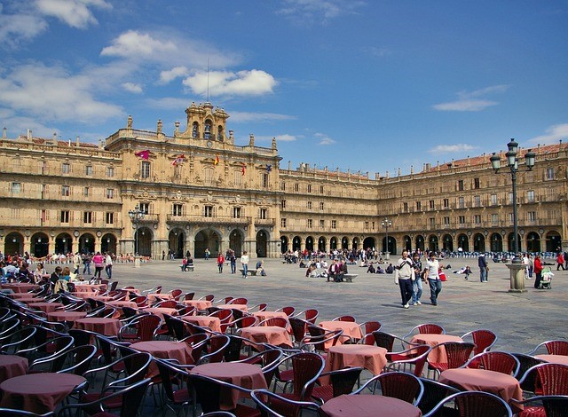 ¿Centro o afueras? ¿Dónde vivir en Salamanca?
